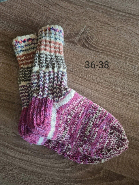 „Die Socken meiner Mutter“ ein Beweis von Fleiß, Herz und Qualität