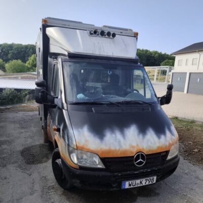 Mercedes Sprinter Rettungswagen - Wohnmobilumbau