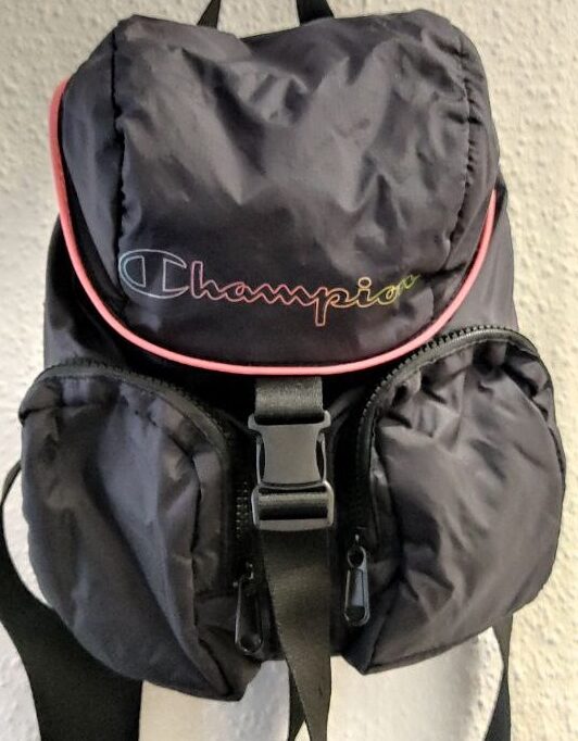 Champion Rucksack Schwarz klein 20x20cm Tasche
