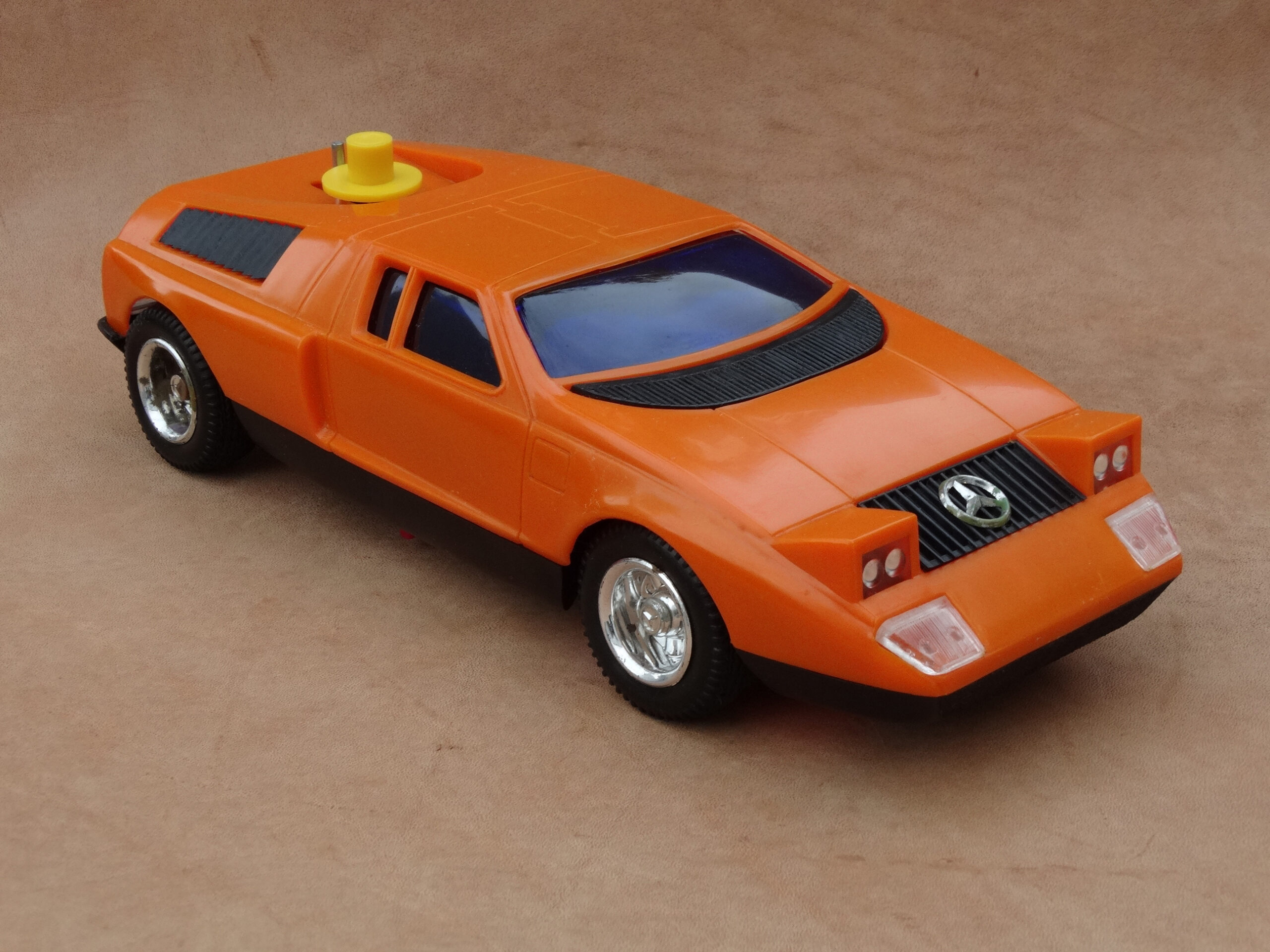 Vintage Spielzeugauto, Mercedes C 111, „Computer Car“ um 1970 – Bild 4