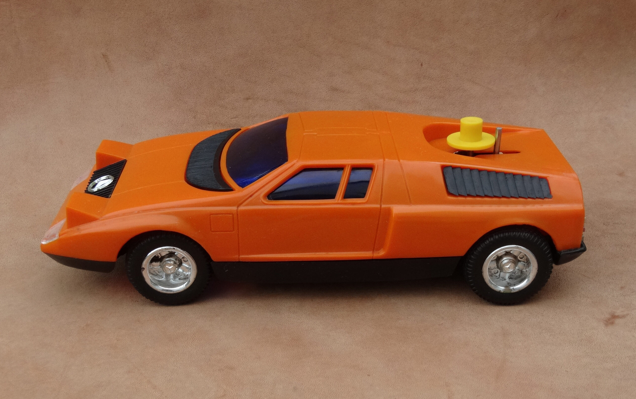 Vintage Spielzeugauto, Mercedes C 111, „Computer Car“ um 1970 – Bild 11