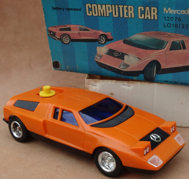 Vintage Spielzeugauto, Mercedes C 111, „Computer Car“ um 1970