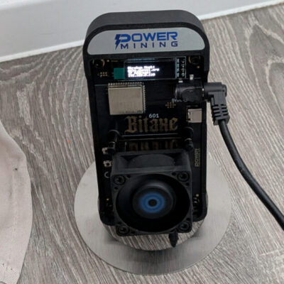 Zwei Bitaxe Gamma 601 gebraucht